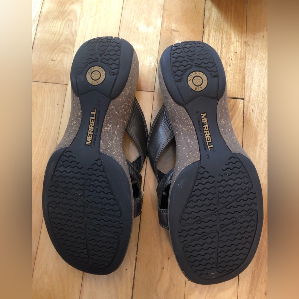 THREE SHOES—US Women’s size 10 sandals - Picture 10 of 11